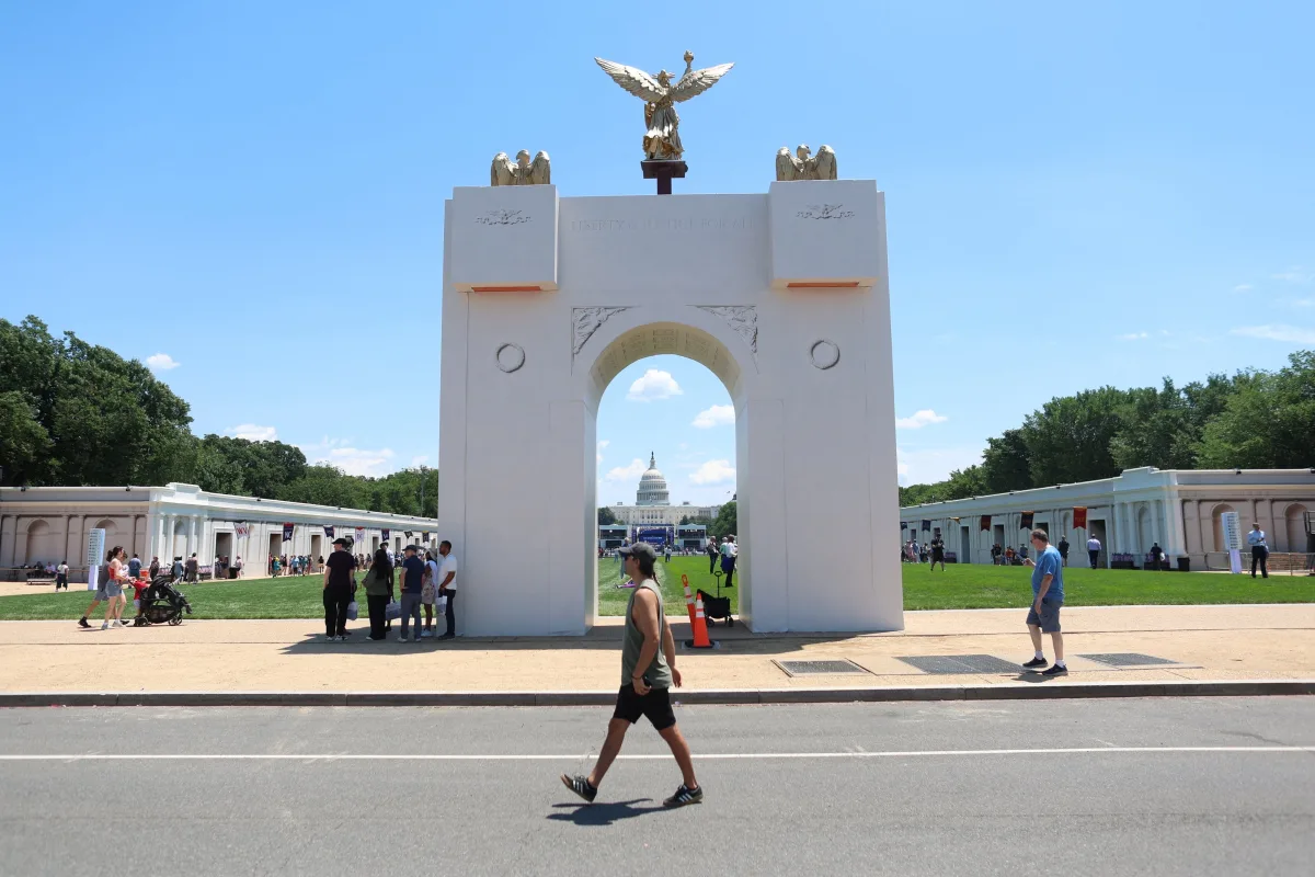 Polémica por evento conmemorativo de la independencia estadounidense