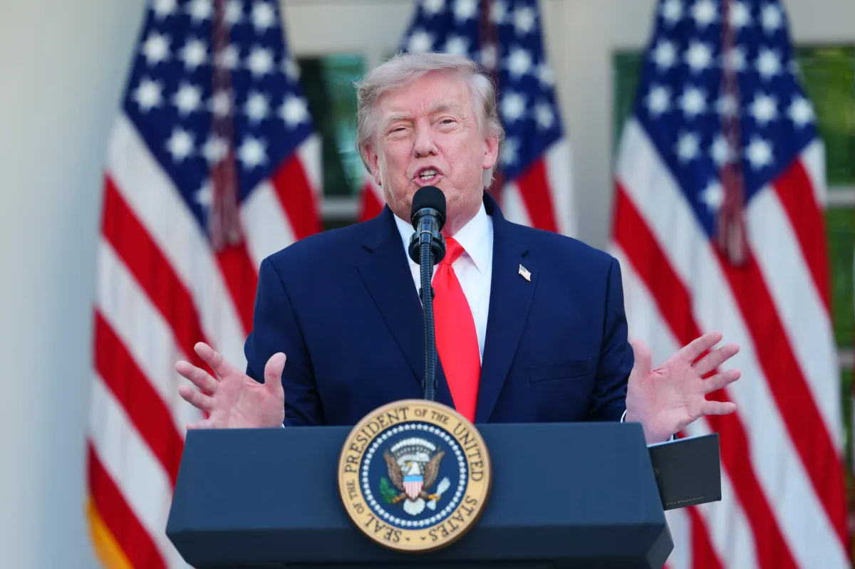 Trump amenaza con aranceles del 100% a países europeos por impuestos digitales