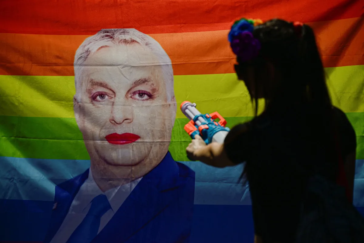 Masiva marcha del Orgullo recorre las calles de Budapest