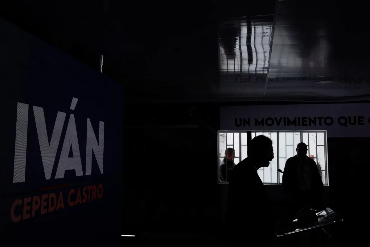 Sectores del petrismo critican el liderazgo de Iván Cepeda tras derrota