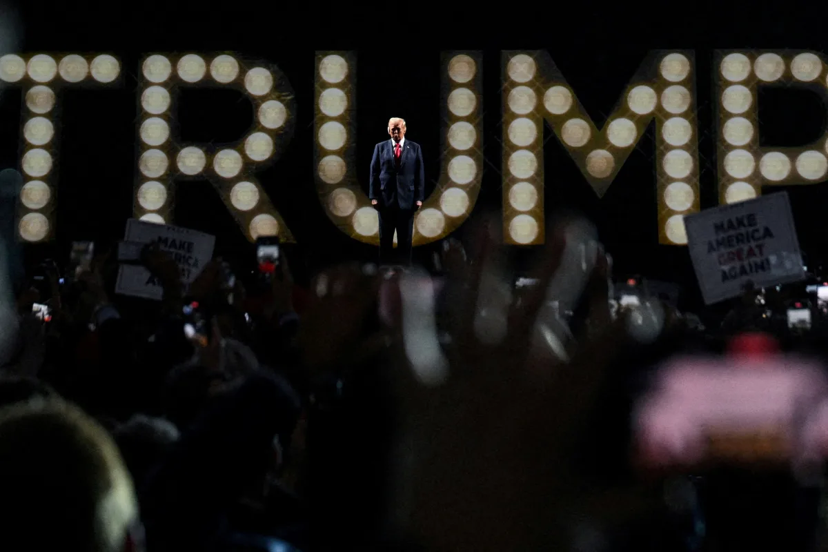 Donald Trump convoca convención republicana en Dallas antes de elecciones legislativas