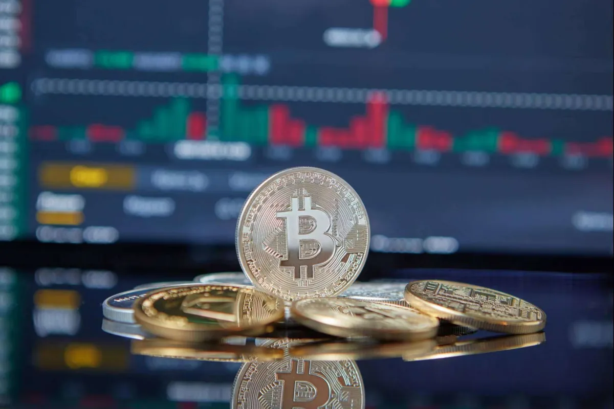 Bitcoin registra su peor desempeño mensual desde finales de 2022