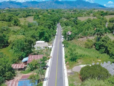 Abinader entrega obras de infraestructura y servicios en la región noroeste