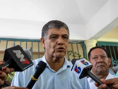 Rechazan solicitud de permiso de viaje extendido para alcalde Francisco Peña