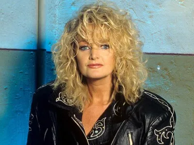 El legado musical y la inconfundible voz de Bonnie Tyler