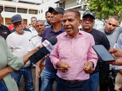 Choferes de Santiago desafían al Intrant y mantienen tarifa de pasaje