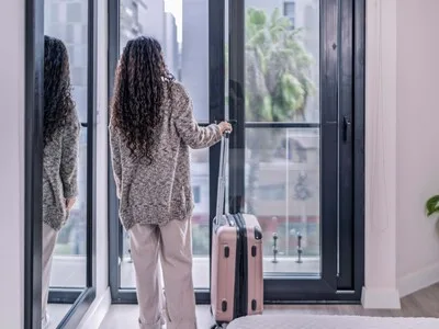 Turismo propone registro obligatorio para propiedades de renta corta en RD