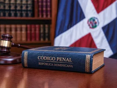 Congreso modifica Código Penal para proteger libertad de expresión y prensa