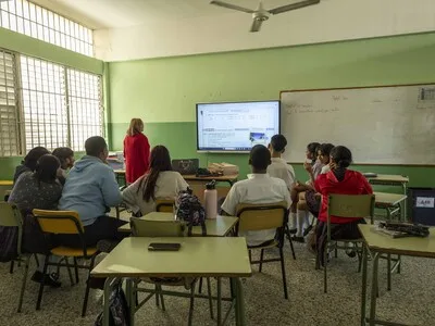 Año escolar 2026-2027 iniciará el 24 de agosto en escuelas públicas