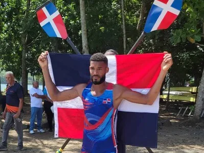 Ignacio Vásquez conquista medalla de plata en remo para República Dominicana