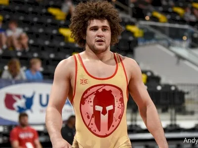Christopher Foca conquista medalla de oro en lucha para República Dominicana