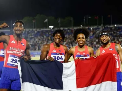 República Dominicana conquista el oro en relevo mixto 4x400