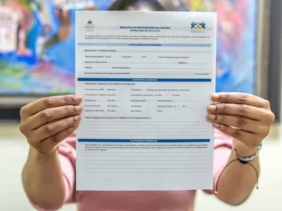 Contrataciones Públicas suspende registro de once senadores por nueva ley