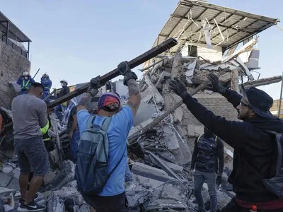 Gobierno dominicano habilita centro de acopio para damnificados del terremoto en Colombia
