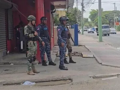 Extienden por 24 horas paro de labores en el municipio Navarrete