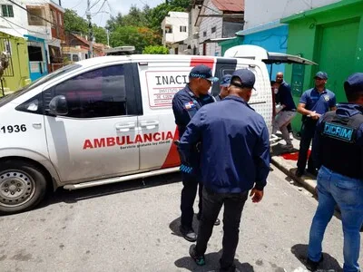 Policía busca a dos sospechosos por homicidio en sector Baracoa