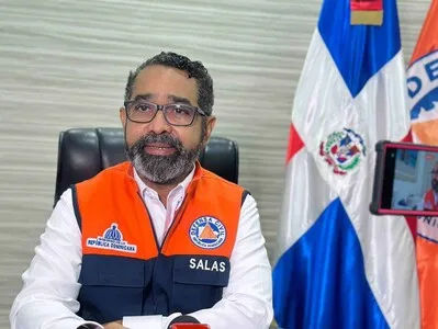 Juan Cesario Salas Rosario es nombrado asesor honorífico de Defensa Civil