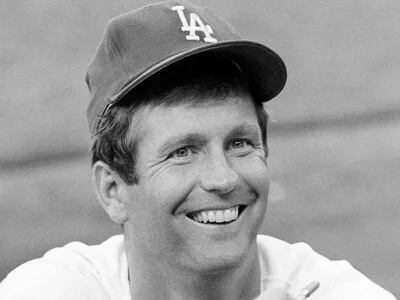 Fallece Tommy John, leyenda del béisbol y pionero de cirugía reconstructiva