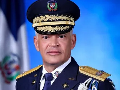 Ernesto Rodríguez García asume la dirección general de la Policía Nacional