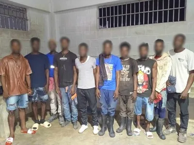 Migración deporta casi tres mil extranjeros en operativos de fin de semana