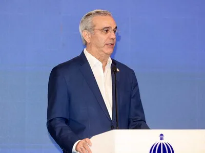 Encuesta revela división social ante gestión de Abinader y su gabinete
