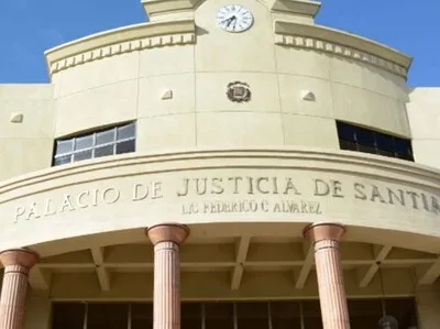 Dictan 18 meses de prisión a implicado en red de extorsión