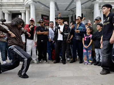 El fenómeno viral de farmear aura en las redes sociales
