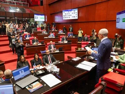 Congreso retoma debate para aprobar reforma de la Policía Nacional