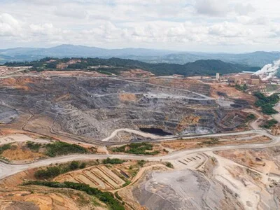Caída en extracción de oro afecta ingresos mineros y fiscales dominicanos