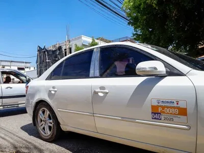 Estudiantes y uniformados pagarán menos en el transporte público de Santiago