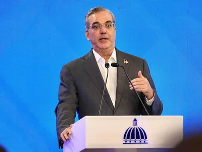 Luis Abinader asumirá la presidencia del PRM este domingo
