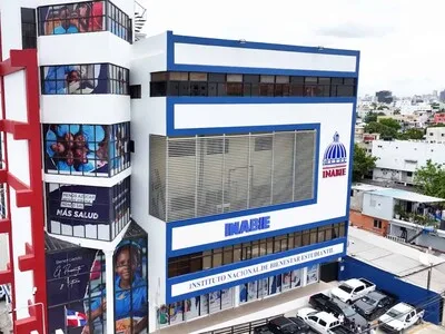 Inabie conforma comisión de veeduría para fortalecer transparencia institucional