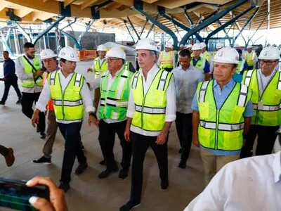 Abinader evalúa impacto de su agenda de trabajo en Santiago