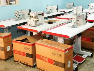 Dasac entrega máquinas de coser para fomentar emprendimiento en San Cristóbal