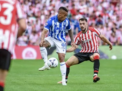 Mariano Díaz suma minutos en empate del Alavés ante Athletic Club