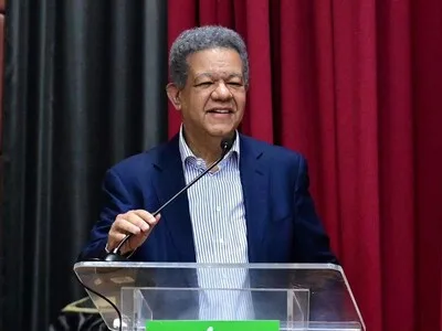 Leonel Fernández desarrolla agenda política y académica en Estados Unidos