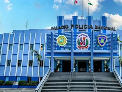 Cientos de aspirantes inician proceso de selección en la Policía Nacional
