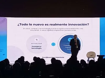 Expertos analizan el impacto de la inteligencia artificial en República Dominicana