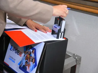 Presupuesto 2027 destina 880 mil millones a sectores sociales