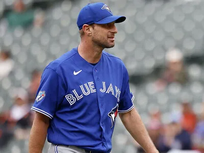 Max Scherzer aplaza decisión sobre su retiro hasta la temporada baja