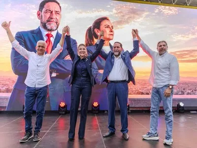 Eligio Jáquez oficializa respaldo a la candidatura presidencial de Carolina Mejía