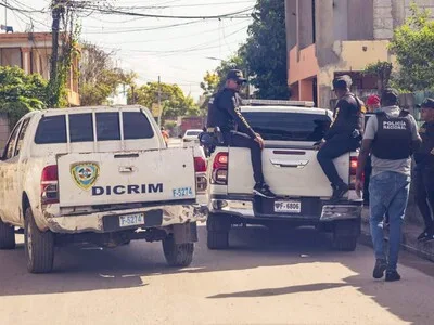 Déficit de agentes frente a órdenes de arresto pendientes en el país