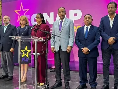 Aspirantes presidenciales del PLD mantienen proselitismo pese a cancelación de consulta