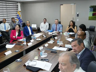 Autorizan ocho nuevas empresas de zonas francas con millonaria inversión