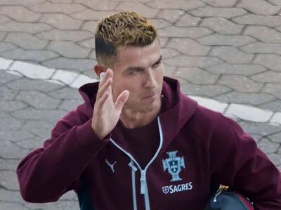 Cristiano Ronaldo expresa respeto tras el retiro de Lionel Messi