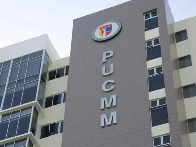 Doce universidades dominicanas destacan en el ranking regional QS 2027