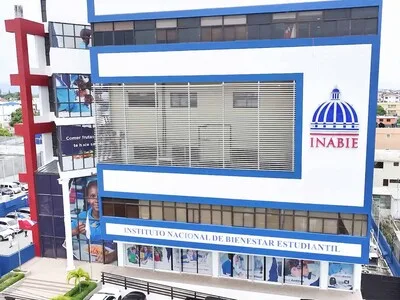 Inabie convoca a consulta pública para compra de utilería escolar